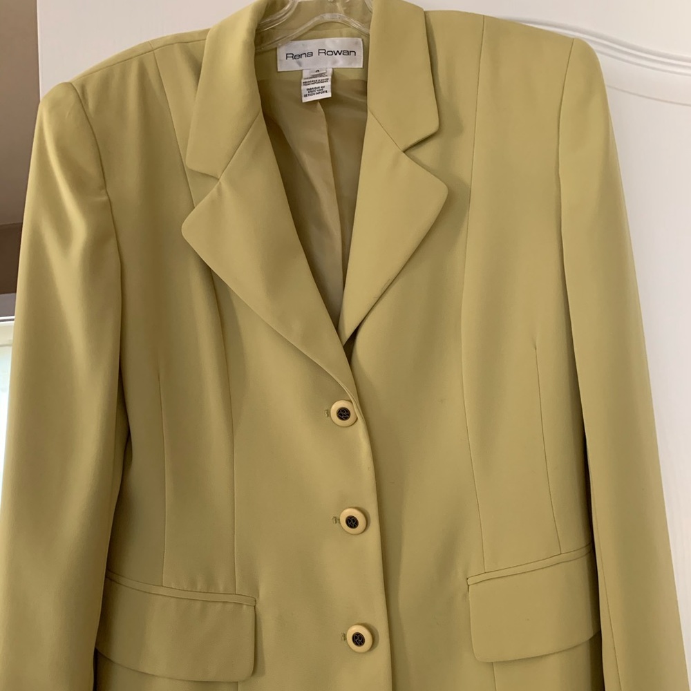 Woman blazer size 4